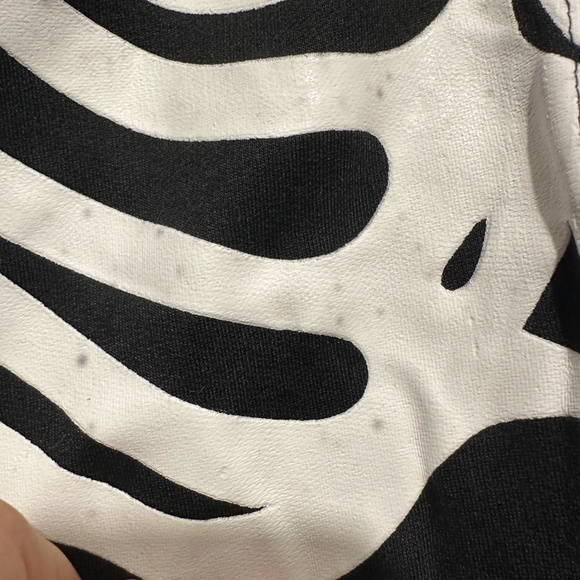 *FLAW* NWT Tipsy Elves Skeleton Costume - Picture 11 of 12